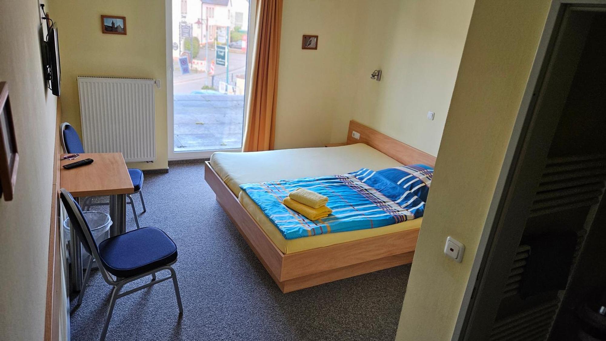 Hotel Kenner Treff Zewnętrze zdjęcie