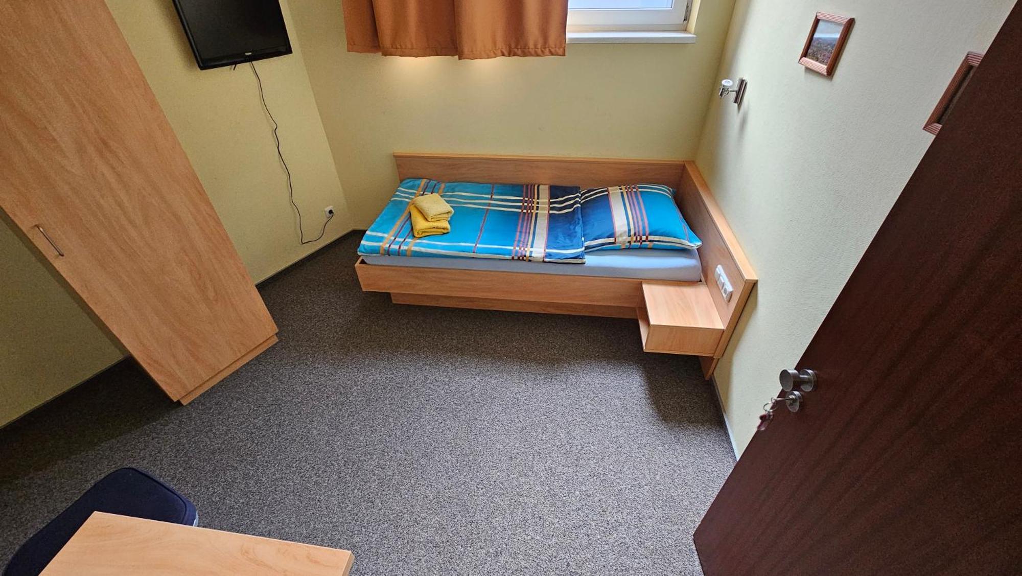 Hotel Kenner Treff Zewnętrze zdjęcie